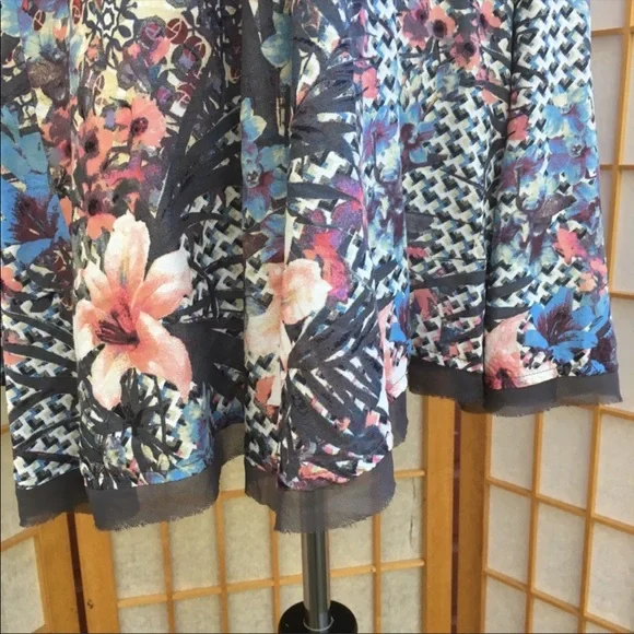 Umgee Boho Floral Print Tunic Top SZ S - Picture 4 of 8
